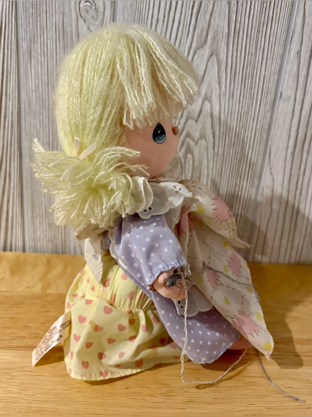 Vintage 1989 Precious Moments Applause Doll 16622 Quilt Sewing+Gift of Love Book